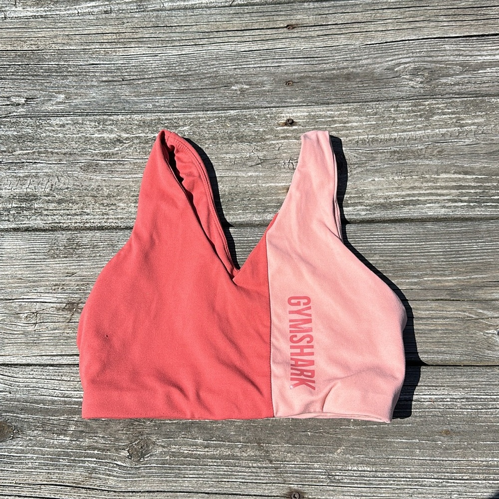 Two toned pink Gymshark Sports bra